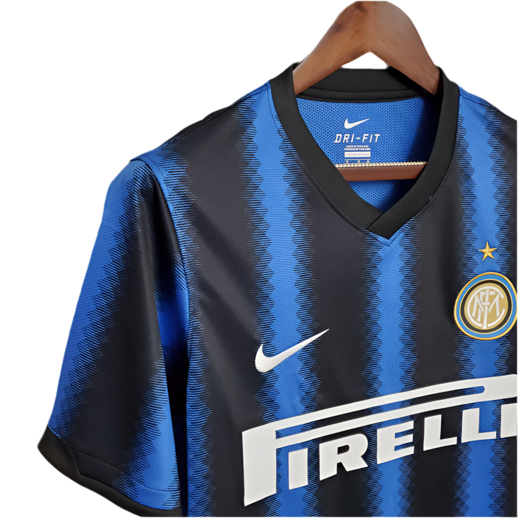 Camisa Inter de Milão Retrô 2010/2011 - Azul e Preta