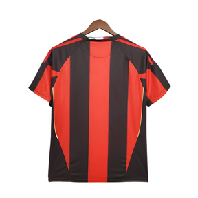 Camisa AC Milan Retrô 2010/2011 - Vermelha e Preta