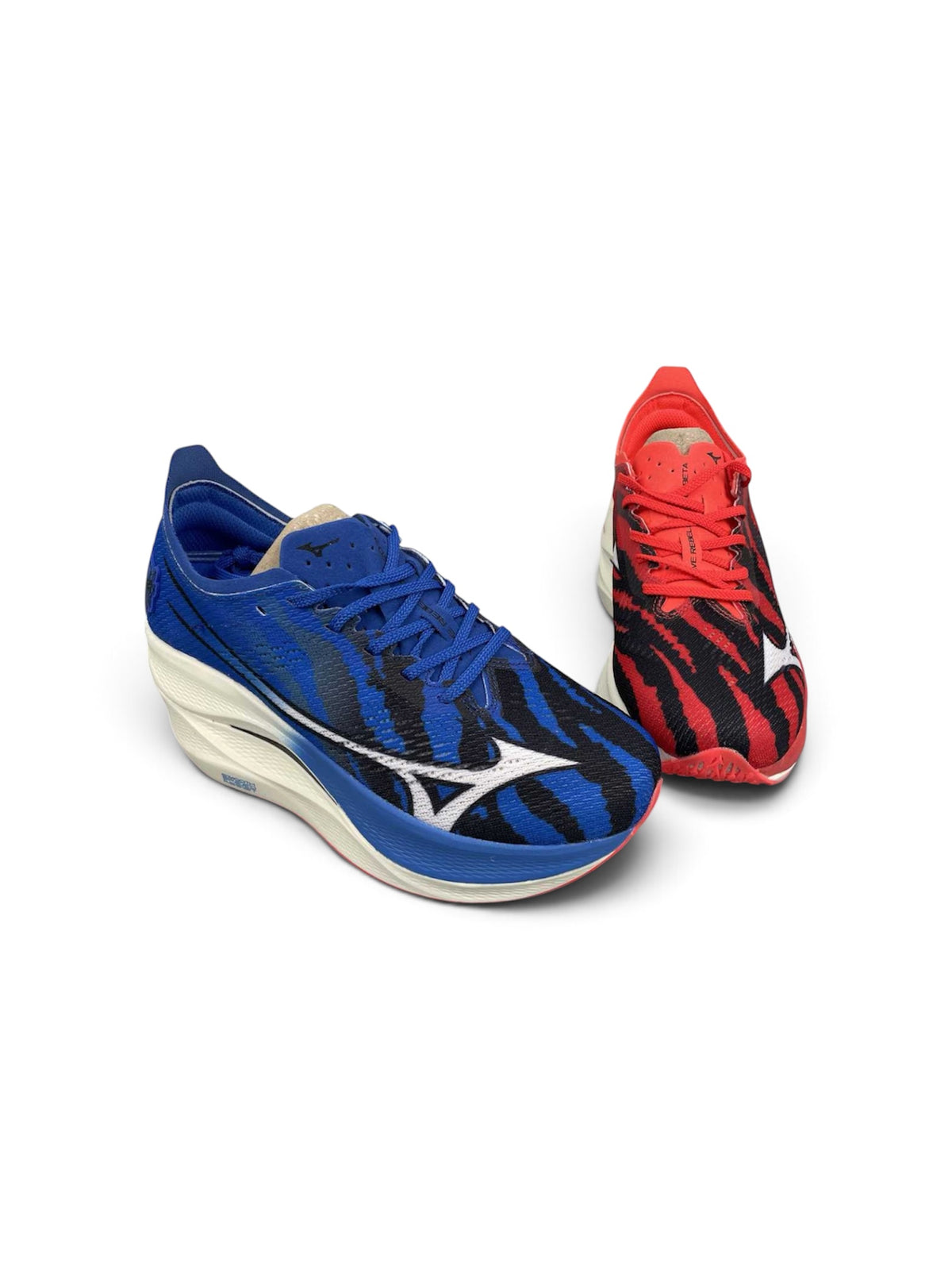 Mizuno Wave Rebellion Pro 3