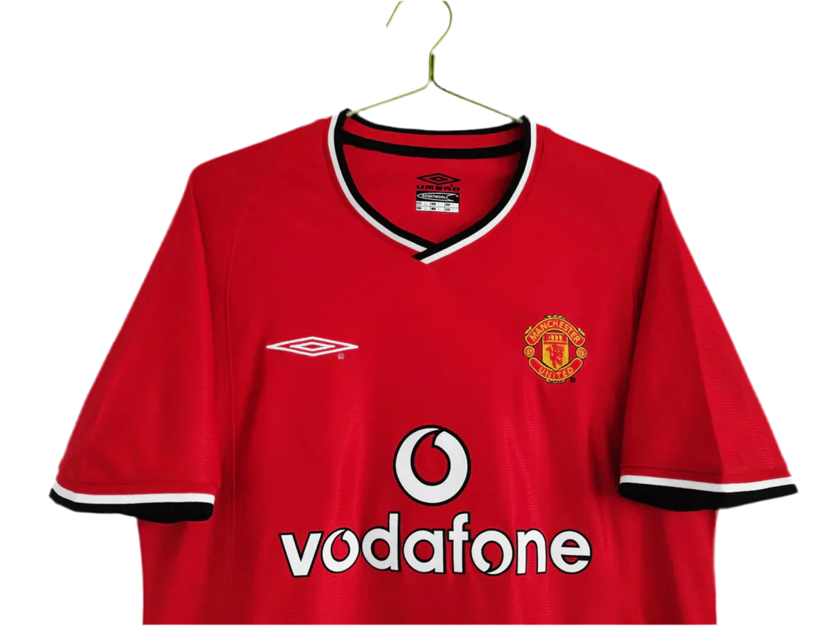 Camisa Manchester United  Retrô 2000/02 - Vermelha
