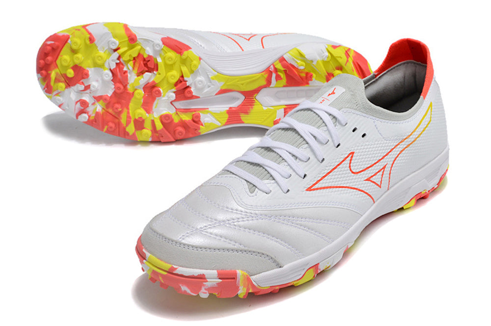 Mizuno Morelia Neo Sala Society