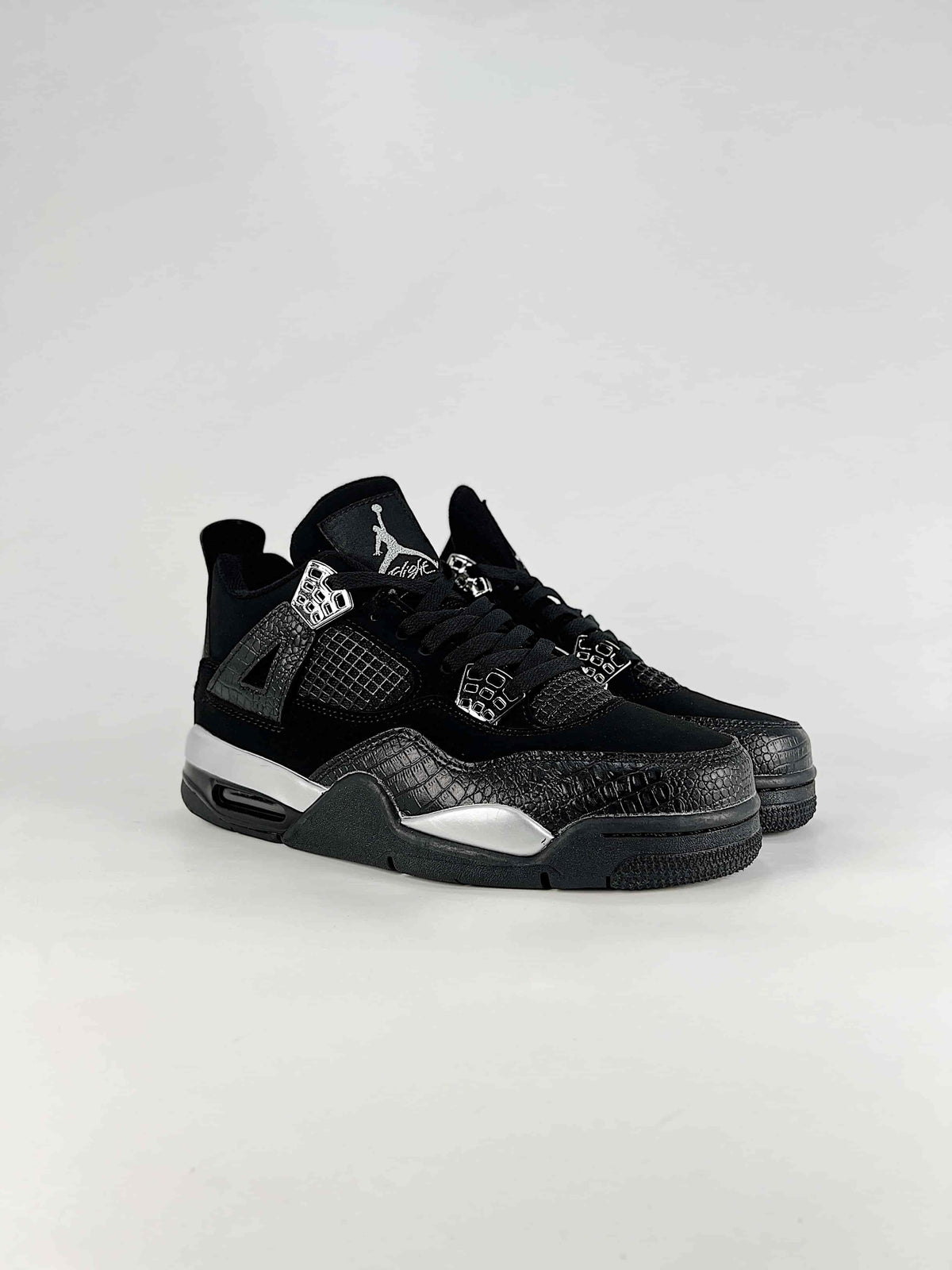 Air Jordan Air Jordan 4
