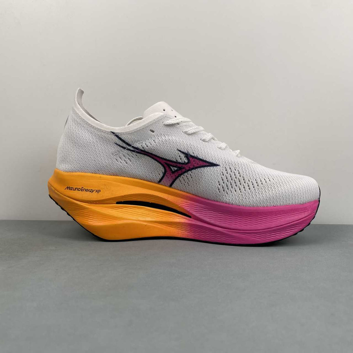 Mizuno Wave Rebellion Pro 3