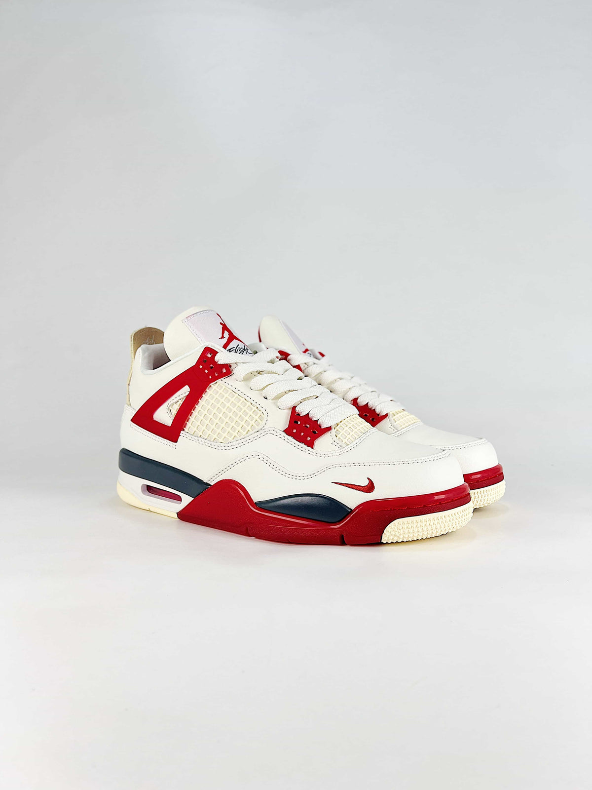 Nike Air Jordan 4 R