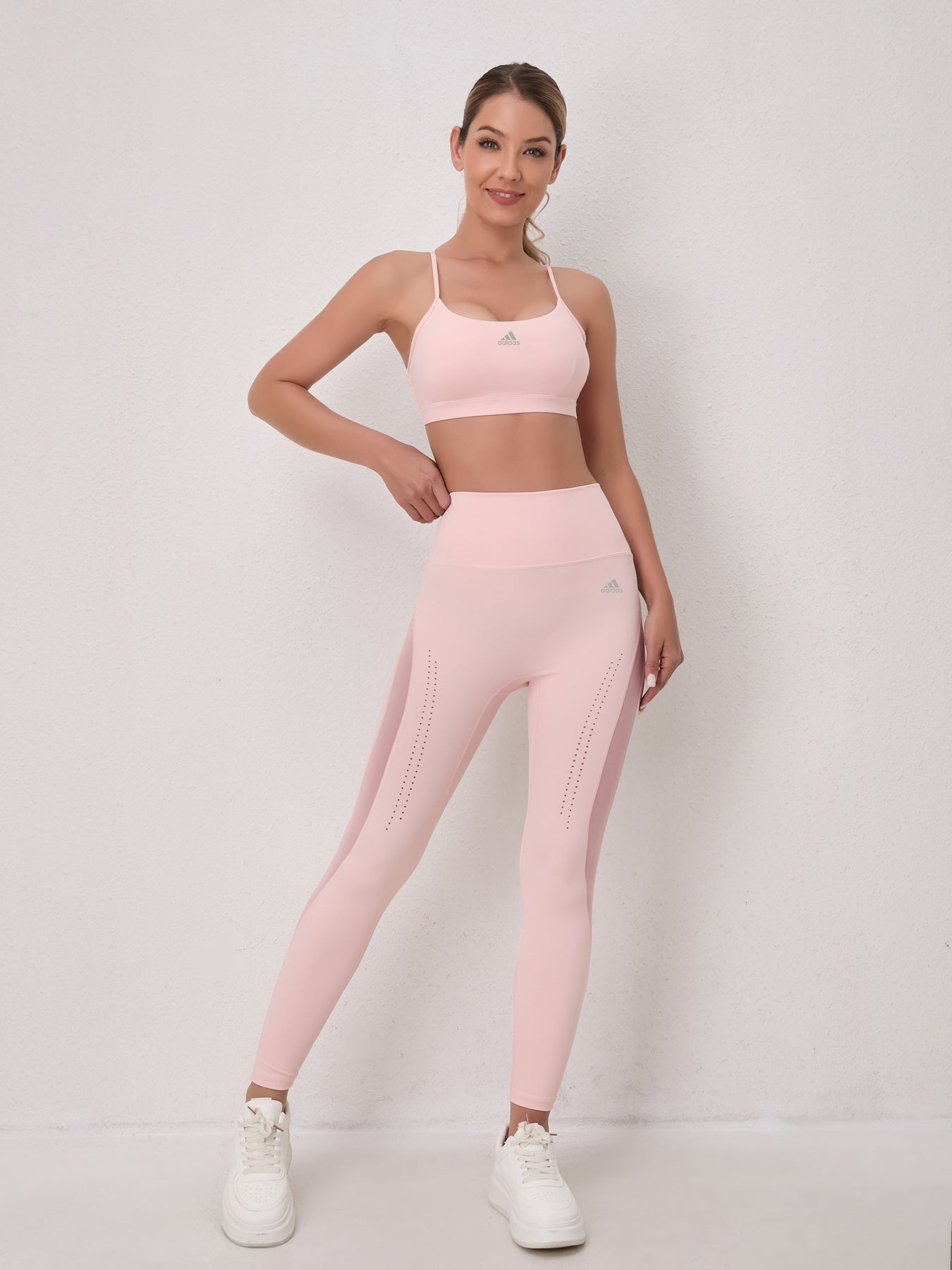 Conjunto Adidas Feminino Performance (Top + Legging)