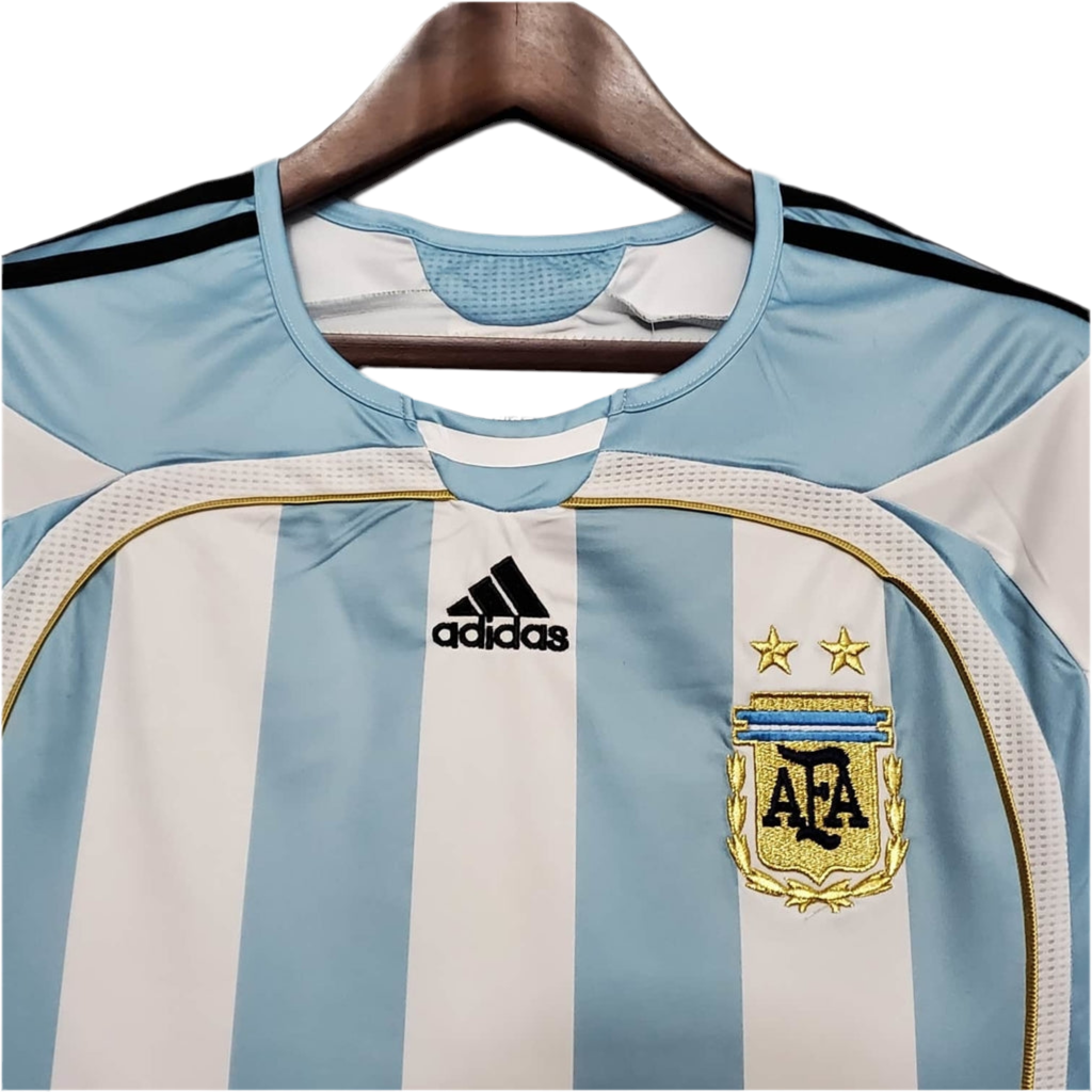 Camisa Seleção Argentina Retrô 2006 Azul e Branca-