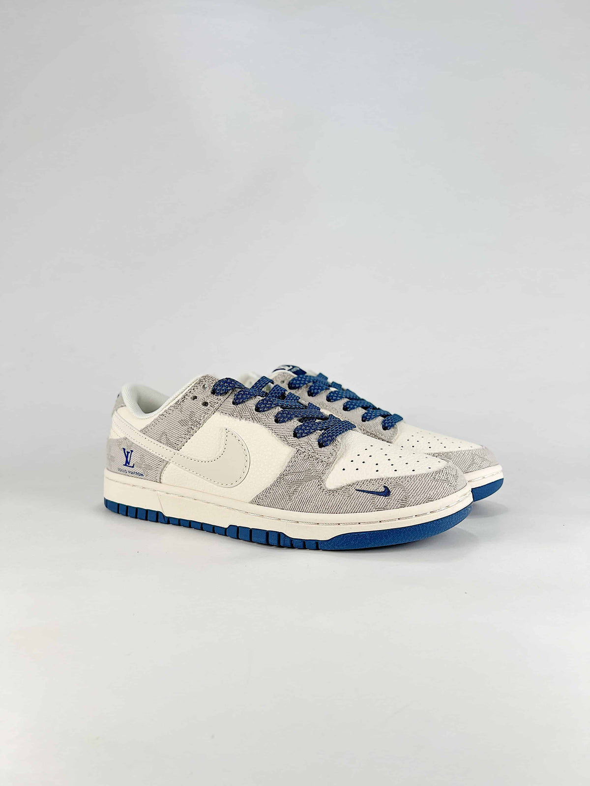 Nike Dunk SB Low LV