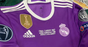 Camisa Real Madrid Retrô II 16/17 com Patch - Roxo