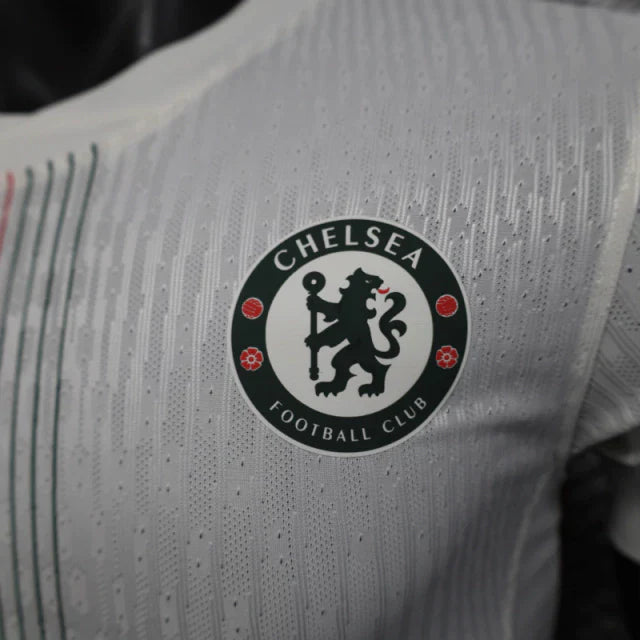 Camisa Chelsea II 25/26 - Jogador Nike Masculina - Branca com detalhes em verde e vermelho