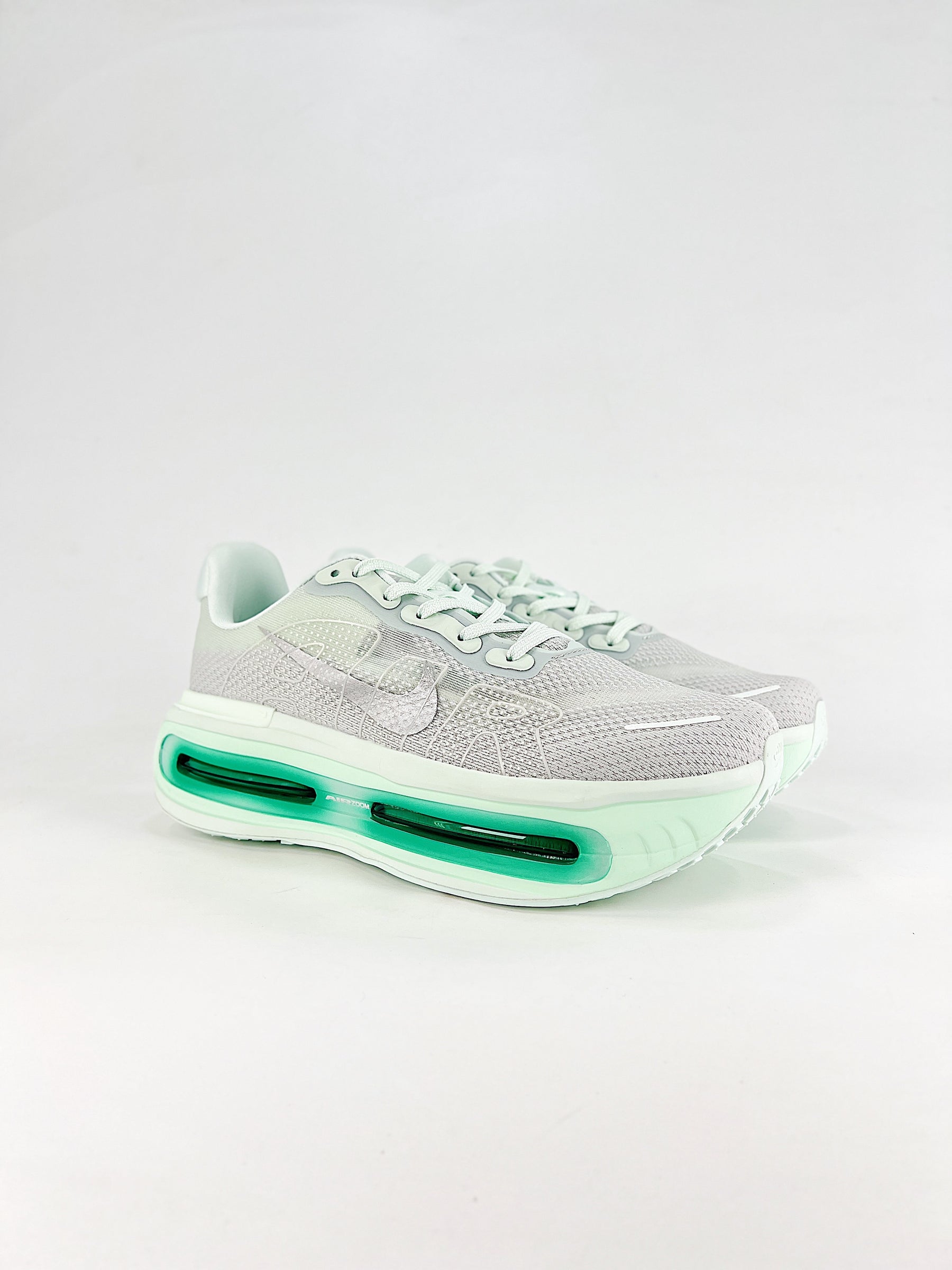 Nike Air Zoom Vomero Premium