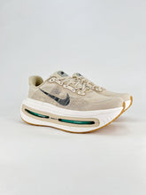 Nike Air Zoom Vomero Premium