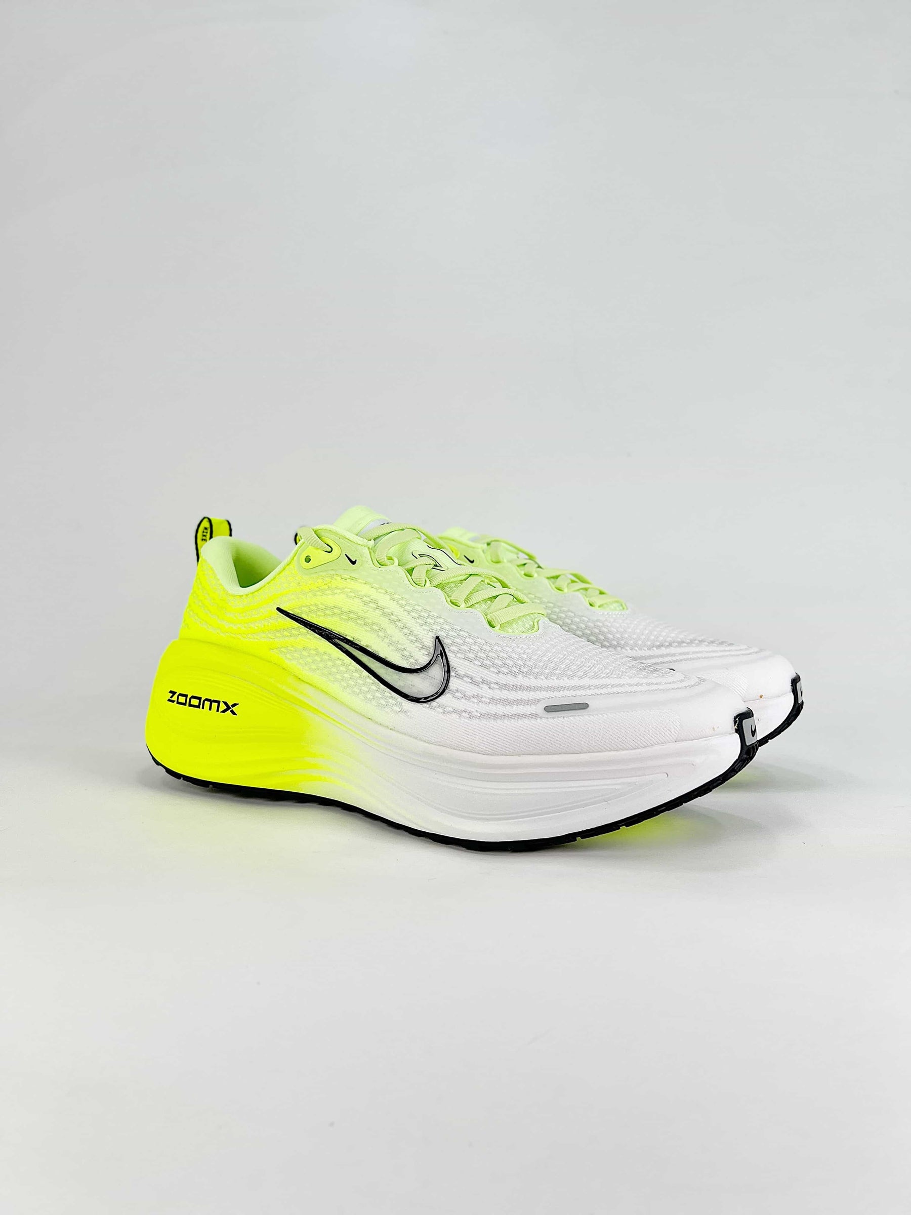 Nike Vomero Plus