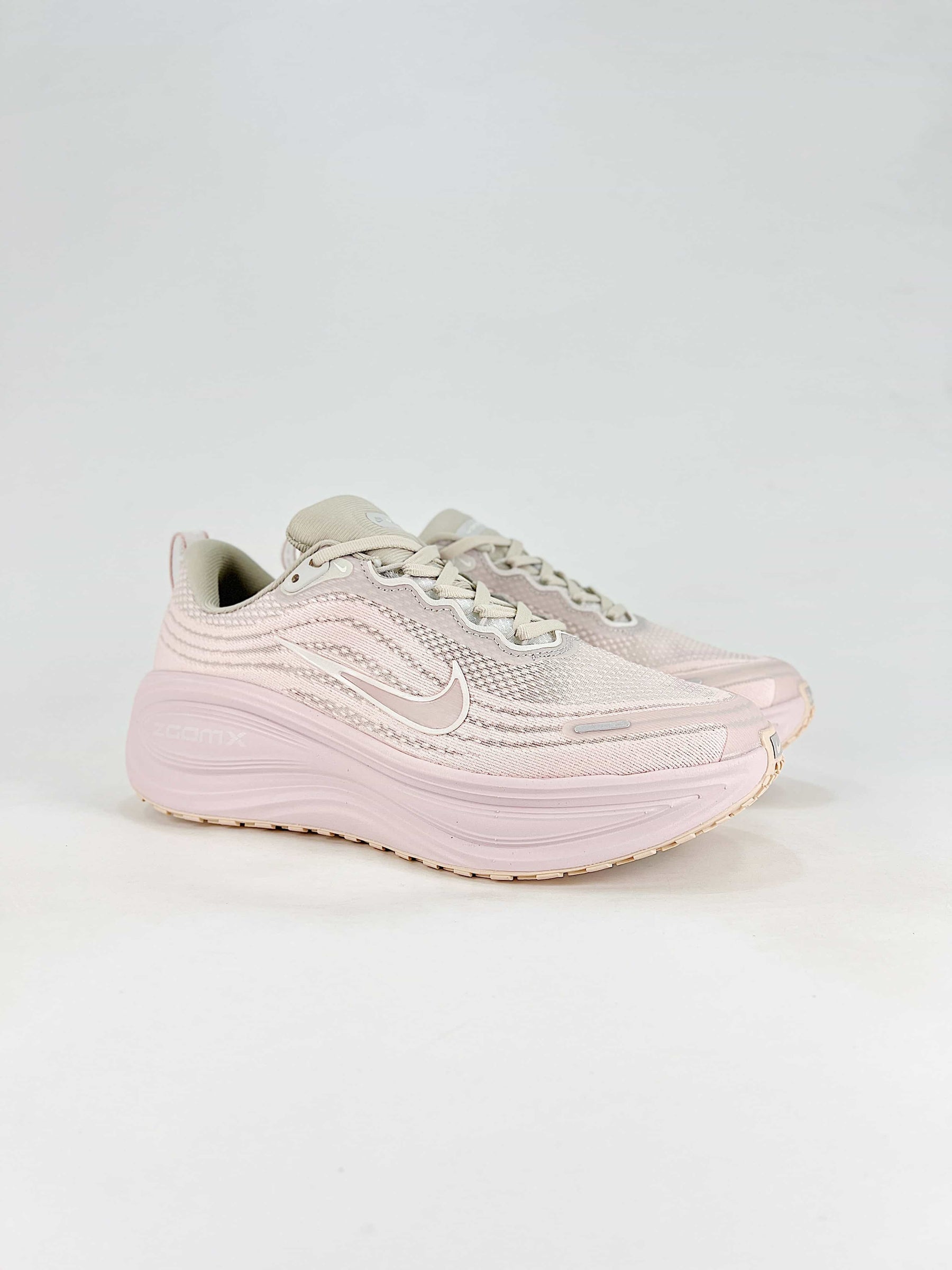 Nike Vomero Plus