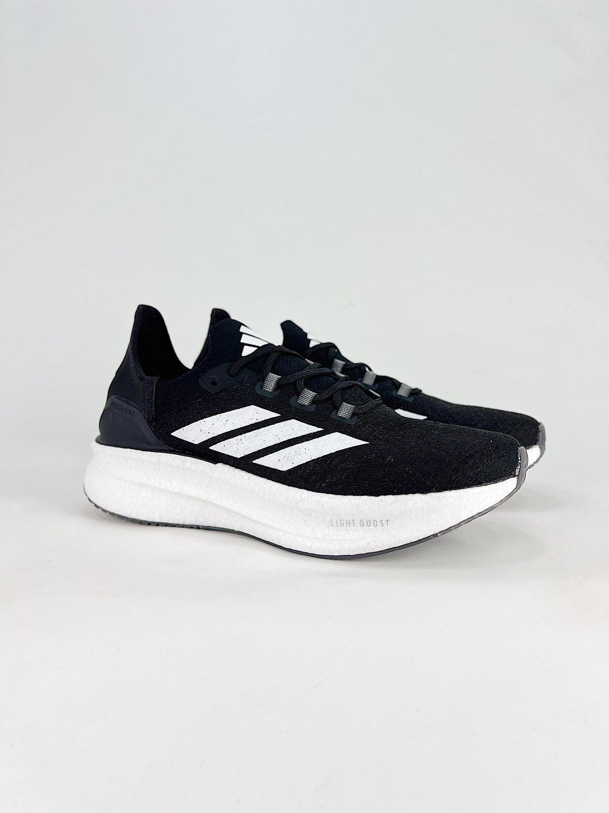Adidas Ultraboost 5