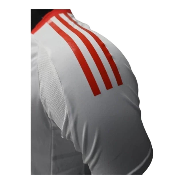 Camisa Liverpool II 25/26 - Jogador Adidas Masculina - Bege com detalhes em vermelho e preto