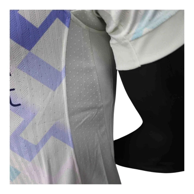 Camisa Inter de Milão II 25/26 - Jogador Nike Masculina - Branca com detalhes em azul e verde