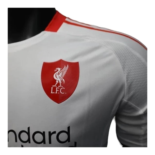 Camisa Liverpool II 25/26 - Jogador Adidas Masculina - Bege com detalhes em vermelho e preto